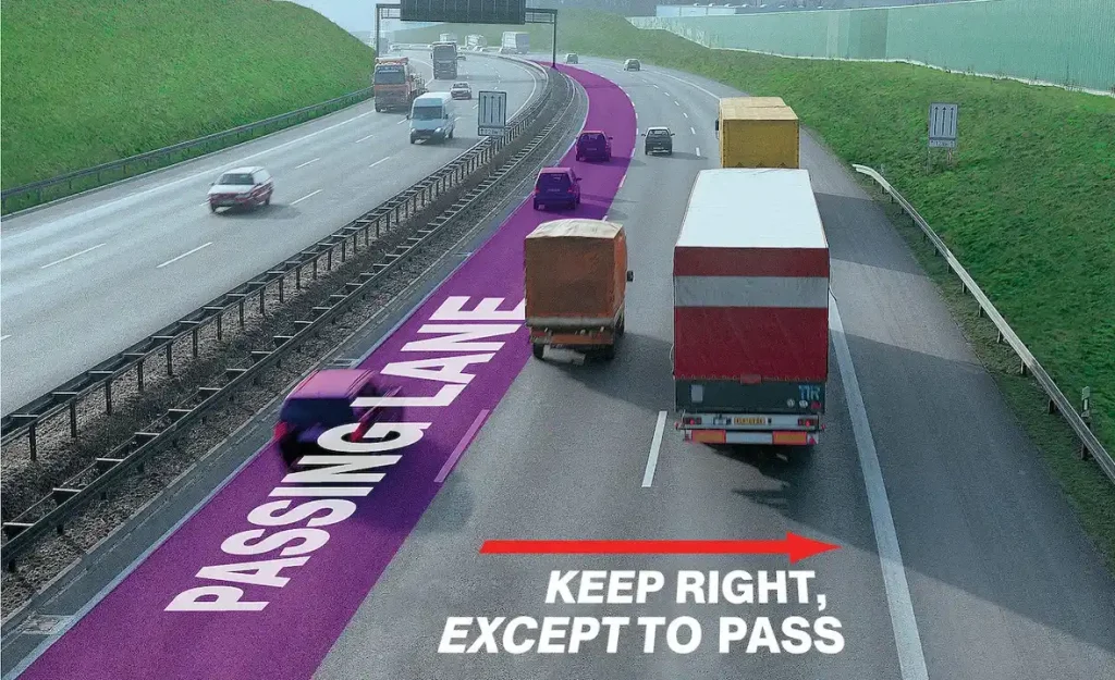 保持外側車道行駛，除非超車